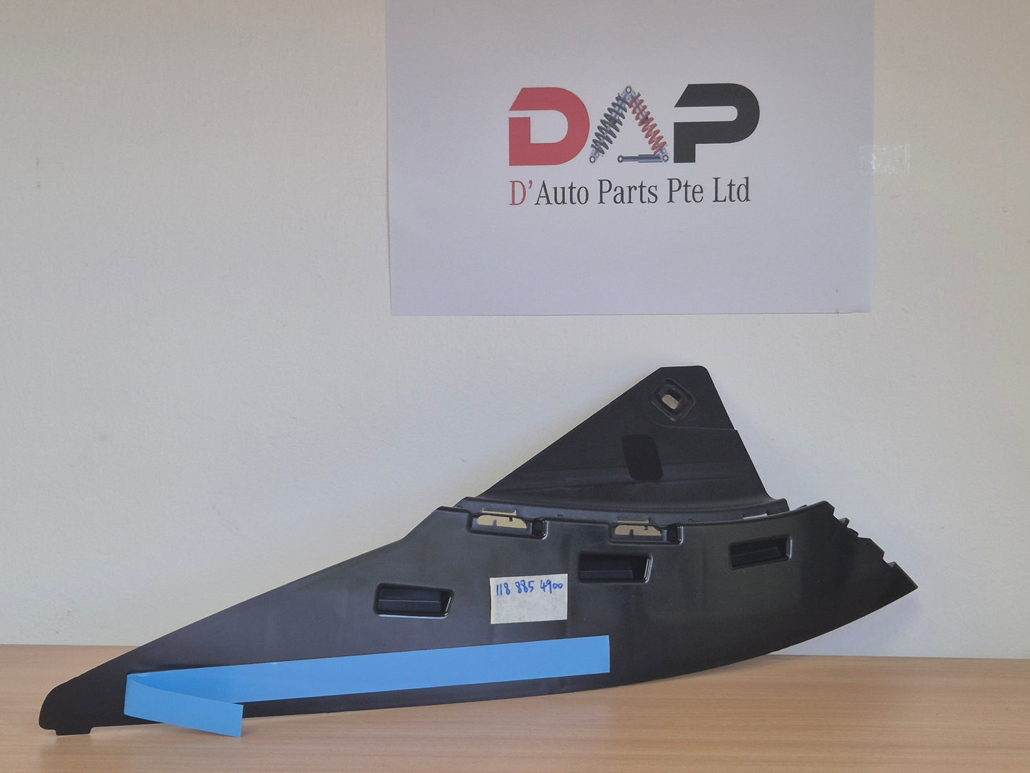Merc Front Upper Left Basic Carrier Bumper 118 885 4900