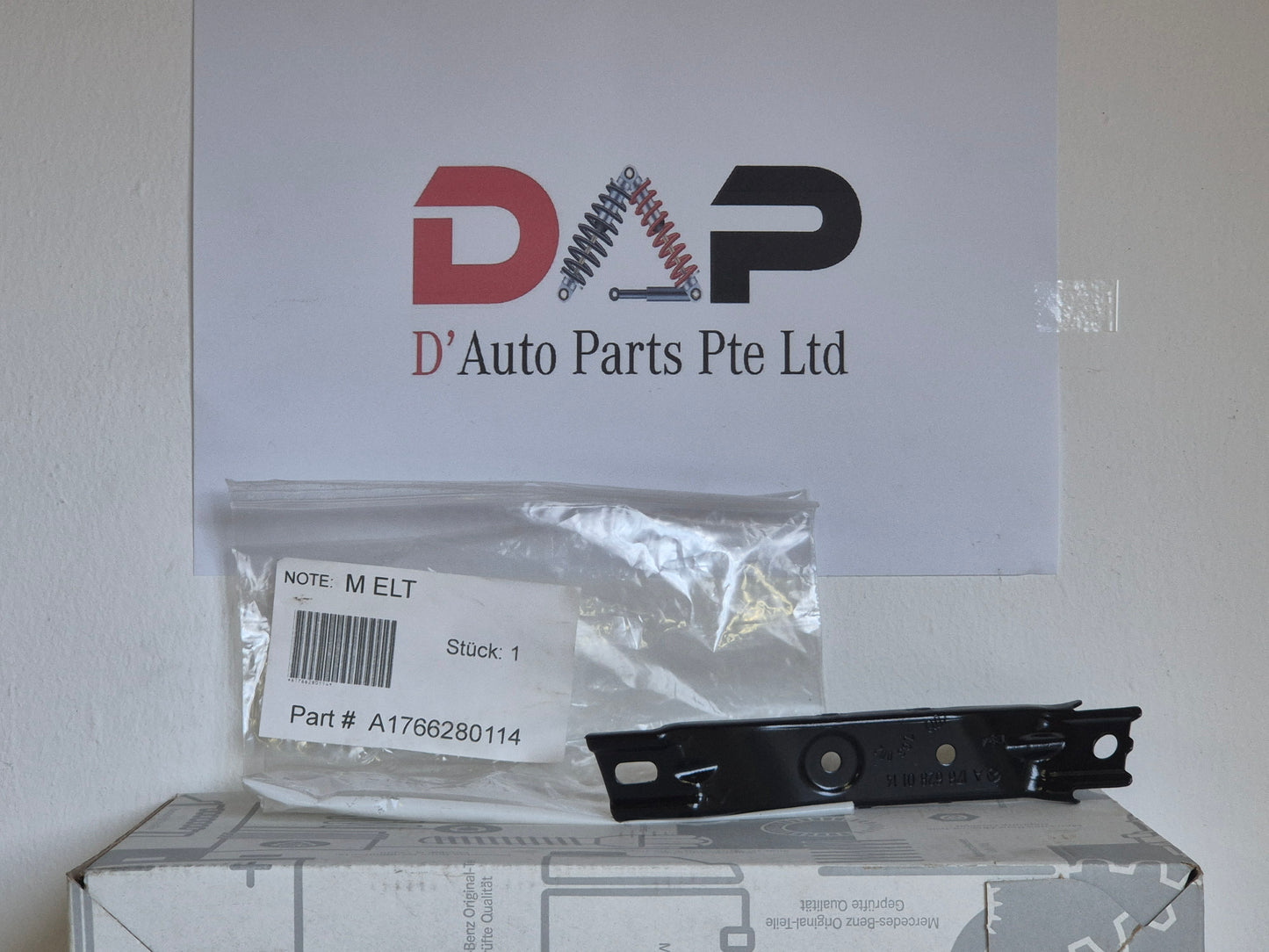 Merc Front Left Fender Holder 176 628 0114