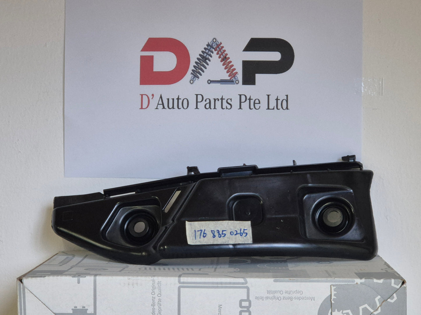 Merc Rear Right Bumper Basic Carrier 176 885 0265