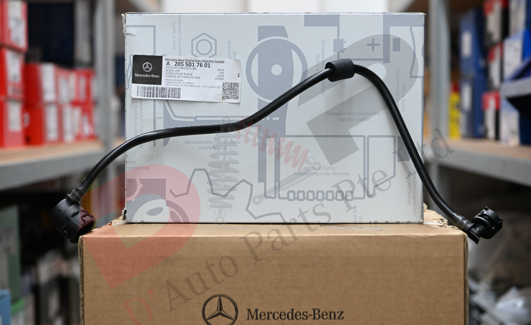 Merc Bleed Line/hose RH Cooler (Expansion RES.) 205 501 7601