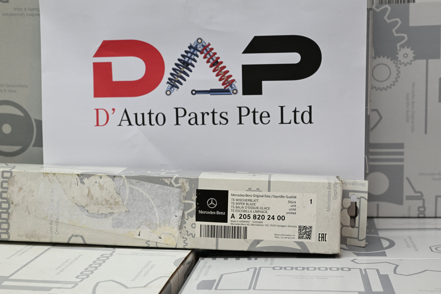 Merc Wiper Blade Frt 205 820 2400