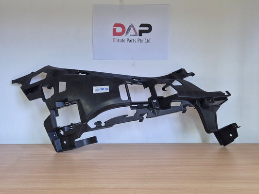 Merc  Basic Carrier Bumper Right 213 885 1165