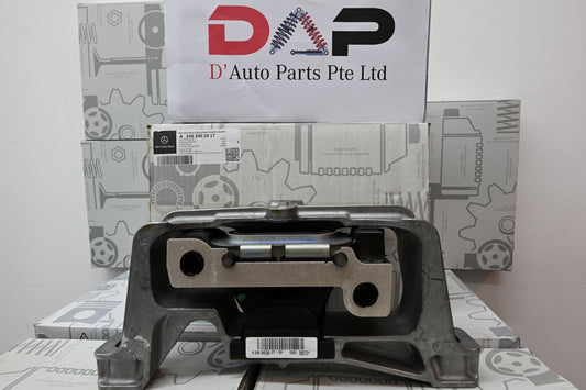 Merc Engine Mounting RH 246 240 2417