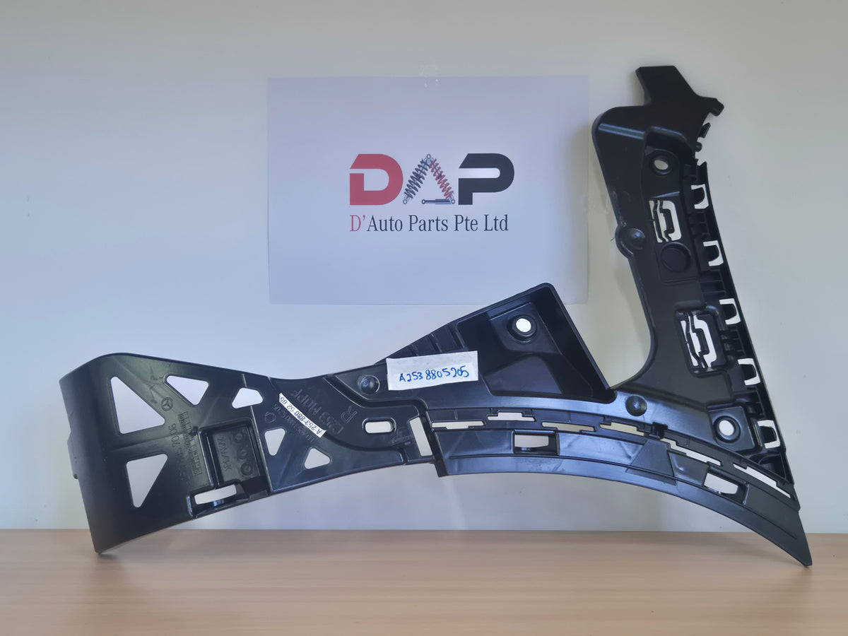Merc Rear Bumper Right Mounting Rail 253 880 5205
